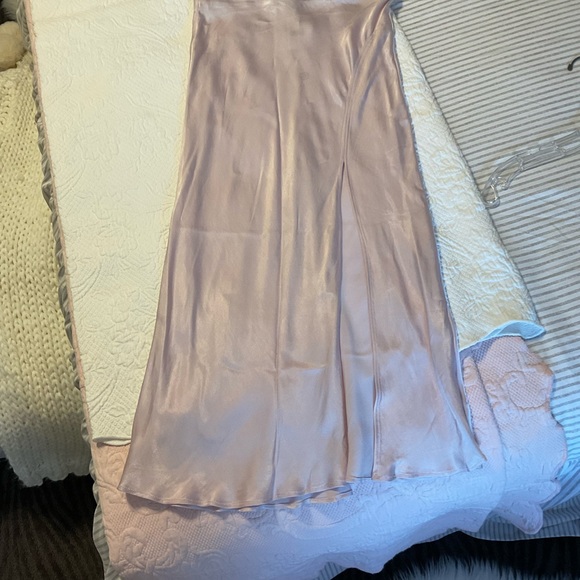 Socialite Silky Skirt - Picture 3 of 5